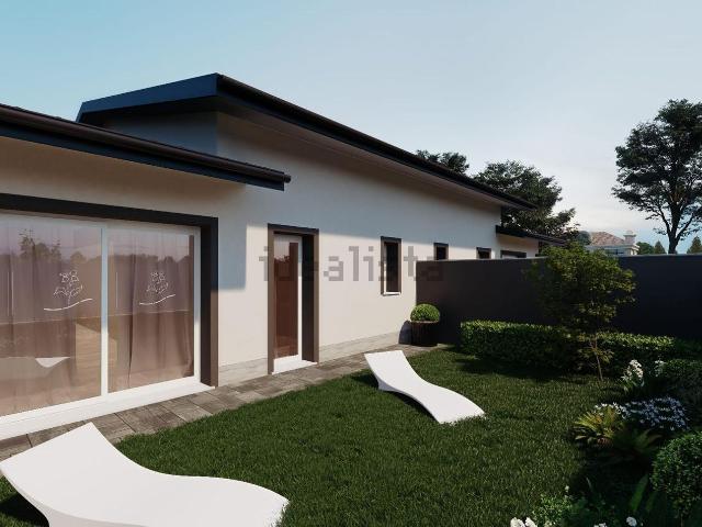 Case e ville in vendita di 130 m² in Via per Trecate