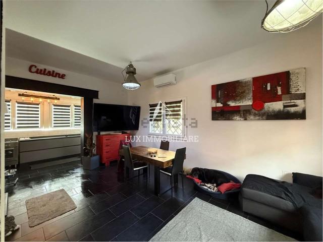Case e ville in vendita di 130 m² in Via Perugia