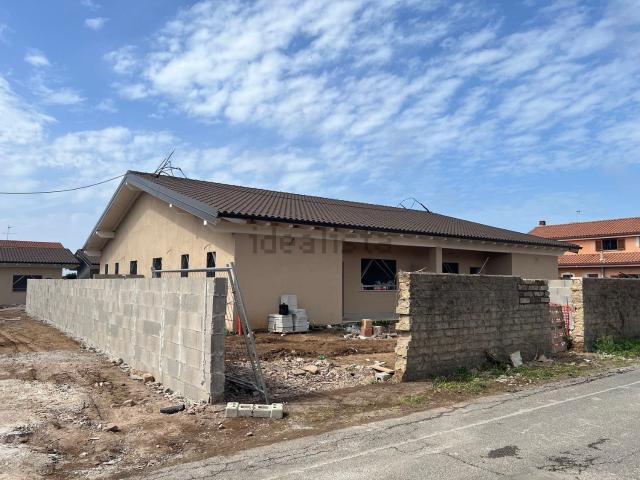 Case e ville in vendita di 130 m² in Via Reno, 45