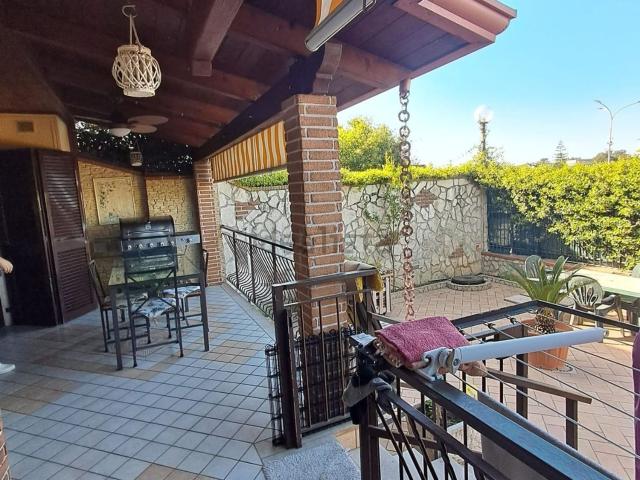 Case e ville in vendita di 130 m² in Via Ripuaria