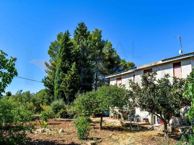 Case e ville in vendita di 130 m² in Via Tommaso Fazello, 228
