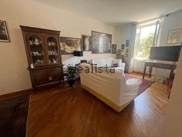 Case e ville in vendita di 130 m² in Viale Cristoforo Colombo