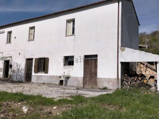 Case e ville in vendita di 130 m² in Contrada Fosso Secco