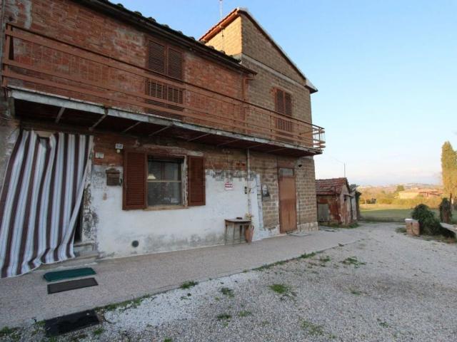 Case e ville in vendita di 130 m² in Località Sant&apos Ansano