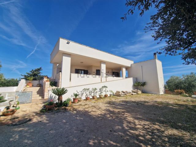 Case e ville in vendita di 130 m² in Strada Comunale Lamapecora