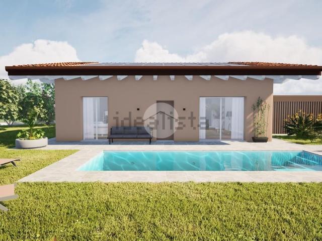 Case e ville in vendita di 130 m² in Strada delle Sernighe