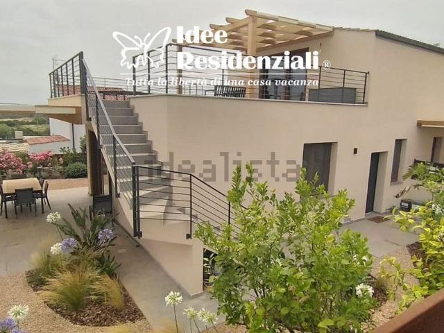 Case e ville in vendita di 130 m² in Strada Statale 133bis di Palau