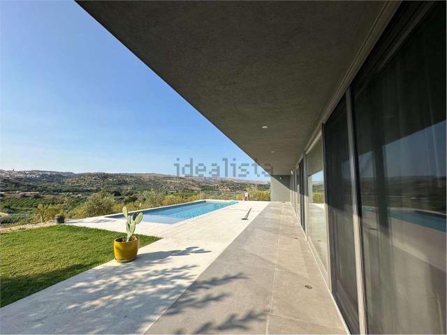 Case e ville in vendita di 130 m² in Strada Provinciale 35