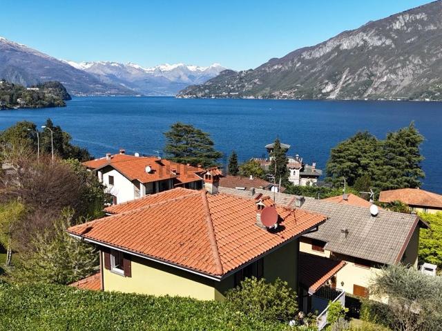 Case e ville in vendita di 131 m² in Viale San Ambrogio