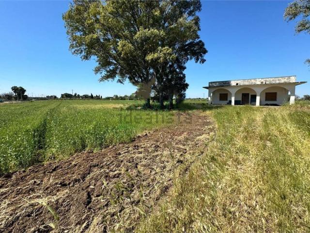 Case e ville in vendita di 131 m² in Strada Senza Nome