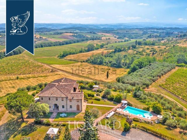Case e ville in vendita di 1323 m²