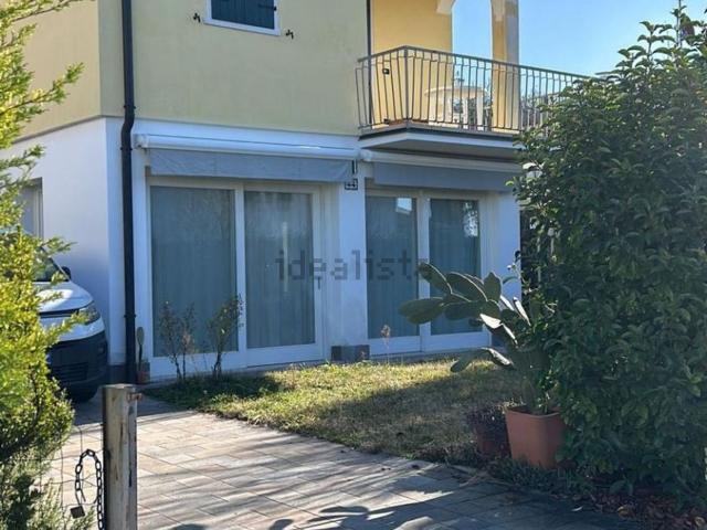 Case e ville in vendita di 132 m²