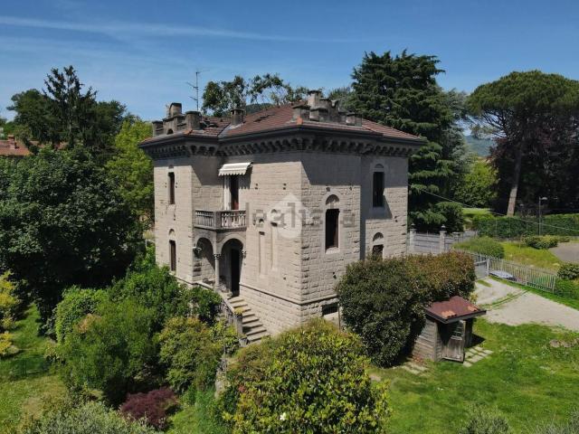 Case e ville in vendita di 132 m² in Via Cartiglio, 7