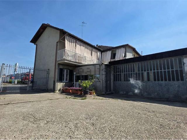 Case e ville in vendita di 133 m²