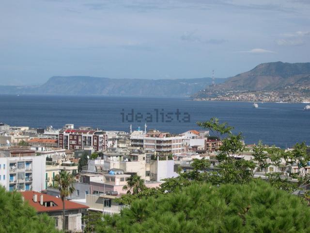 Case e ville in vendita di 1350 m² in Via delle Mura