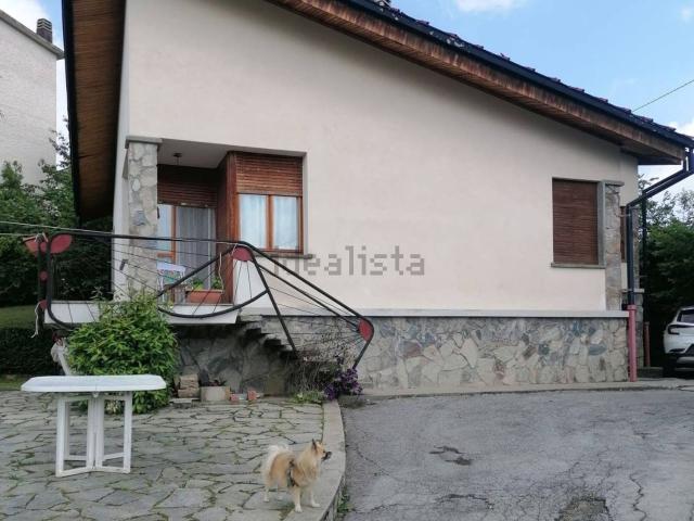 Case e ville in vendita di 135 m²