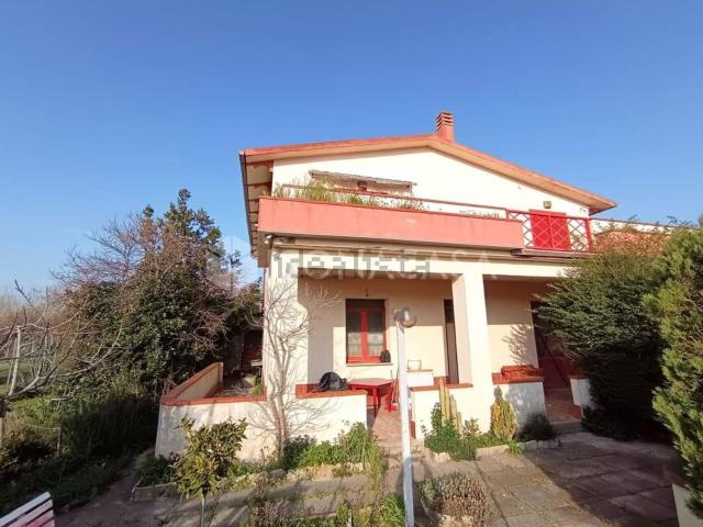 Case e ville in vendita di 135 m²