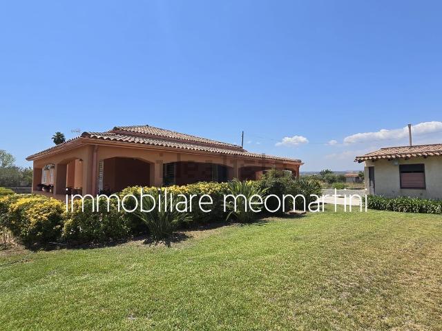 Case e ville in vendita di 135 m² in Traversa San Francesco, 40