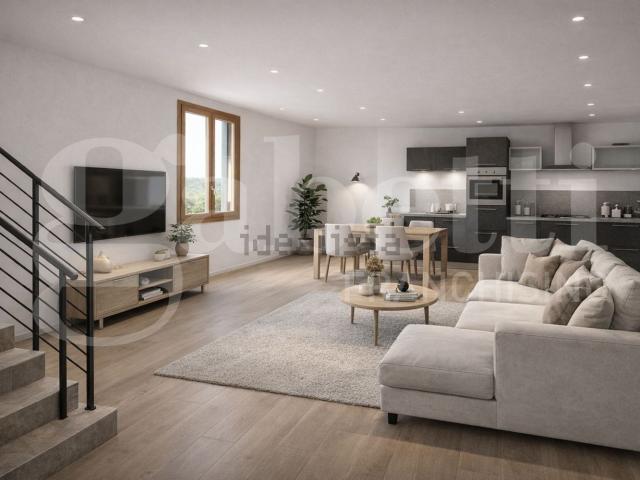 Case e ville in vendita di 135 m² in Via Canal di Valle