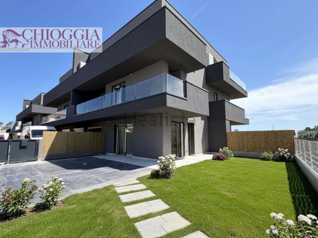Case e ville in vendita di 135 m² in Via Carmen Baldo Morin, 30