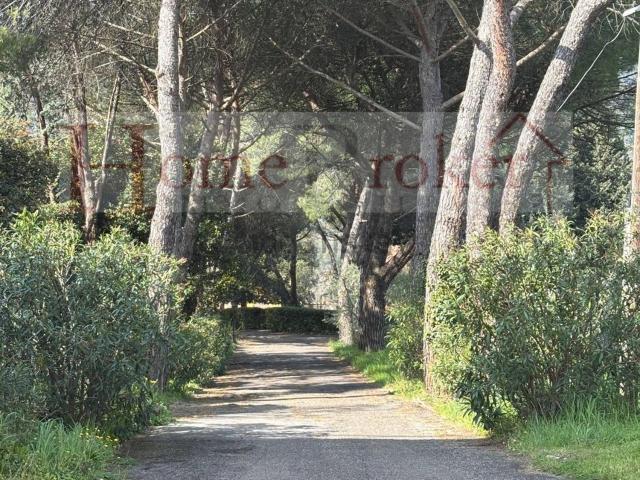 Case e ville in vendita di 135 m² in Via Bolognese, 381