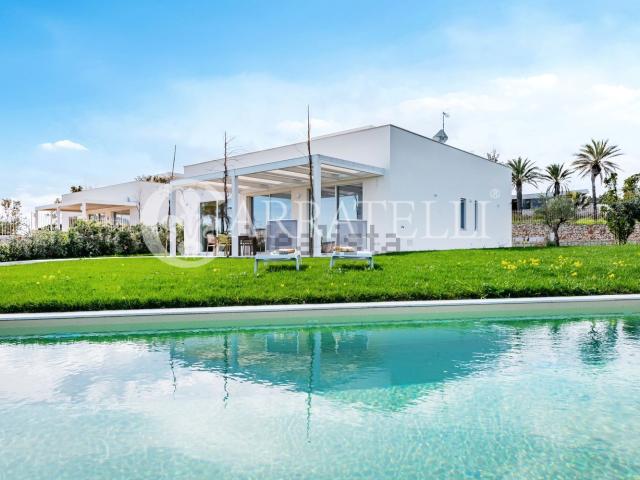 Case e ville in vendita di 135 m² in Contrada Lamandia