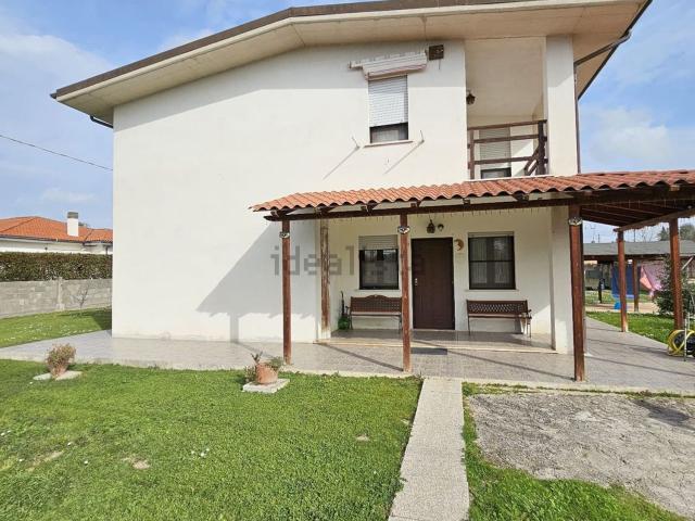 Case e ville in vendita di 135 m² in Strada Piscina Panzesi