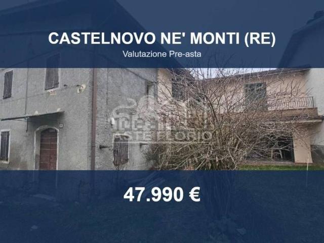 Case e ville in vendita di 136 m² in Via Monchio, 31