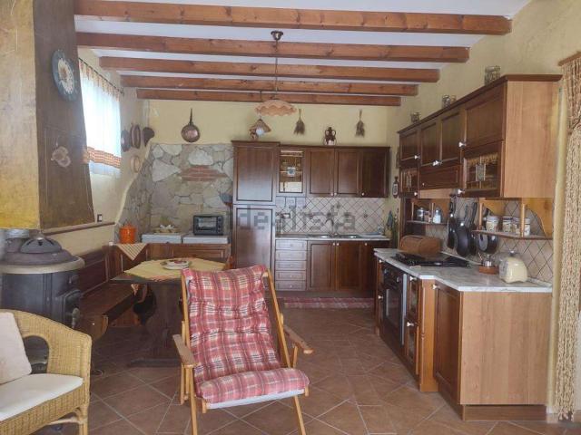 Case e ville in vendita di 136 m² in Contrada Gebbia