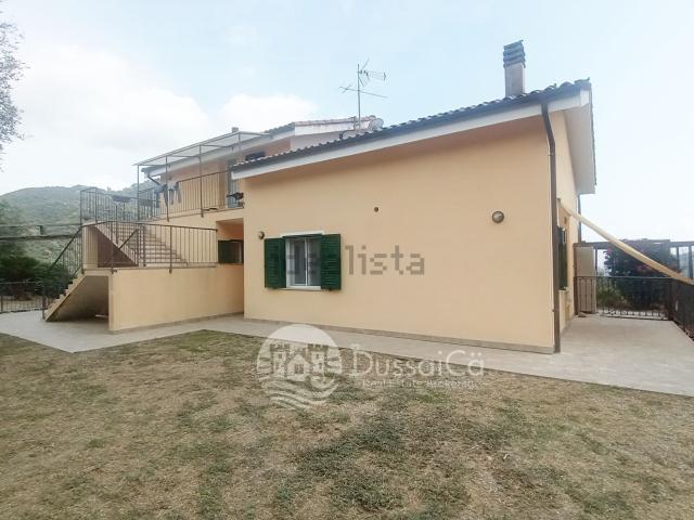 Case e ville in vendita di 137 m² in Via corsi, 5