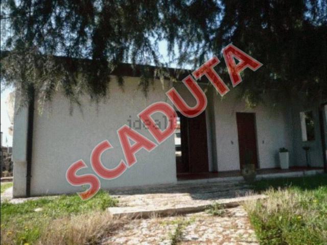 Case e ville in vendita di 137 m² in Via Cella