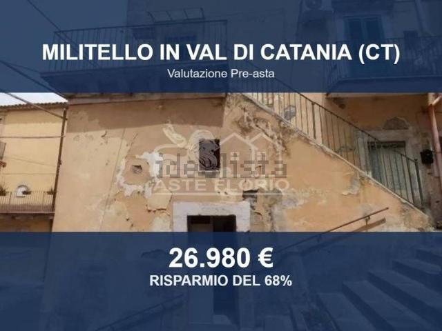 Case e ville in vendita di 137 m² in Cortile Russo, 8