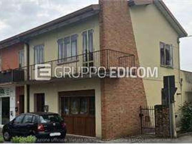 Case e ville in vendita di 138 m² in Via Antonio Pacinotti, 3