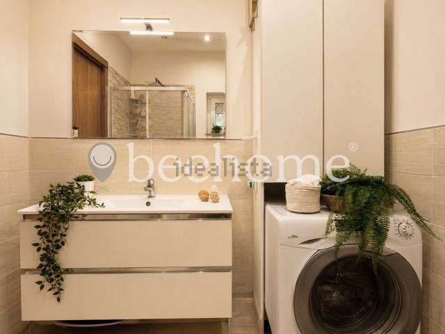 Case e ville in vendita di 138 m² in Via dello Zeffiro, 37
