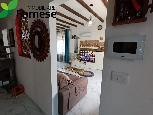Case e ville in vendita di 138 m² in Via Leonardo Da Vinci, 20