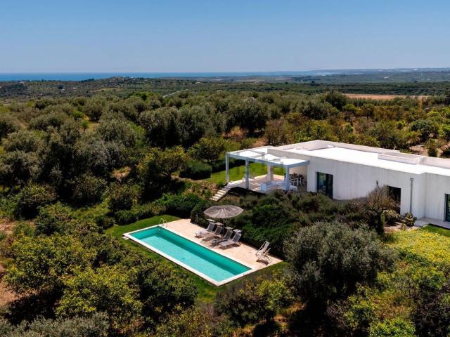 Case e ville in vendita di 138 m² in Contrada Gioi