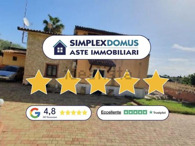 Case e ville in vendita di 138 m² in Strada Provinciale 34