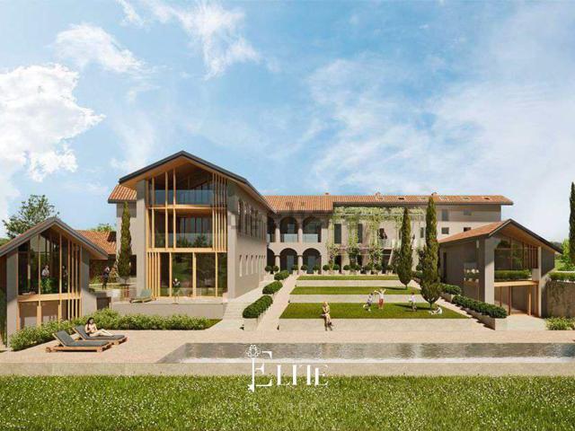 Case e ville in vendita di 1400 m² in Via Alessandro Volta, 3