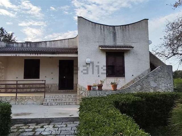 Case e ville in vendita di 140 m²