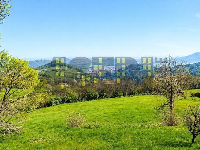 Case e ville in vendita di 140 m²