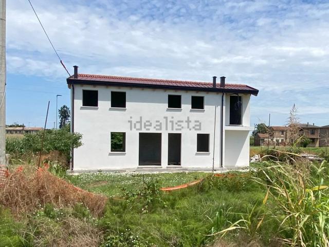 Case e ville in vendita di 140 m²