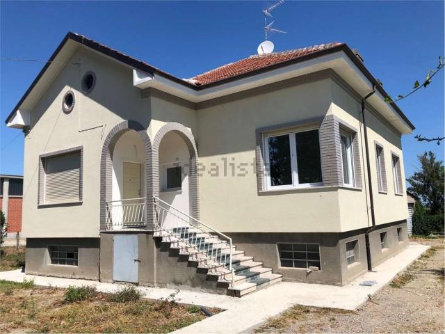 Case e ville in vendita di 140 m²