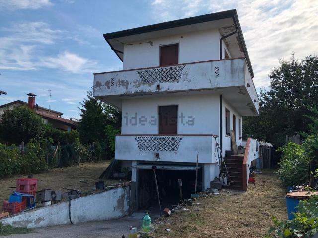Case e ville in vendita di 140 m²