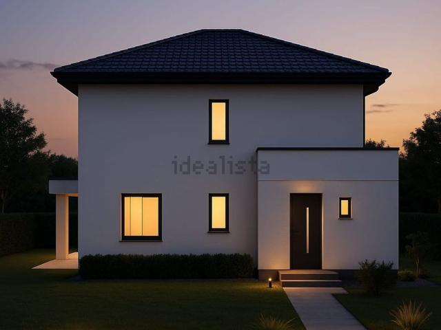 Case e ville in vendita di 140 m² in Via Cantinella