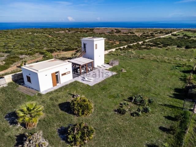 Case e ville in vendita di 140 m² in Via Capo San Vito, 6
