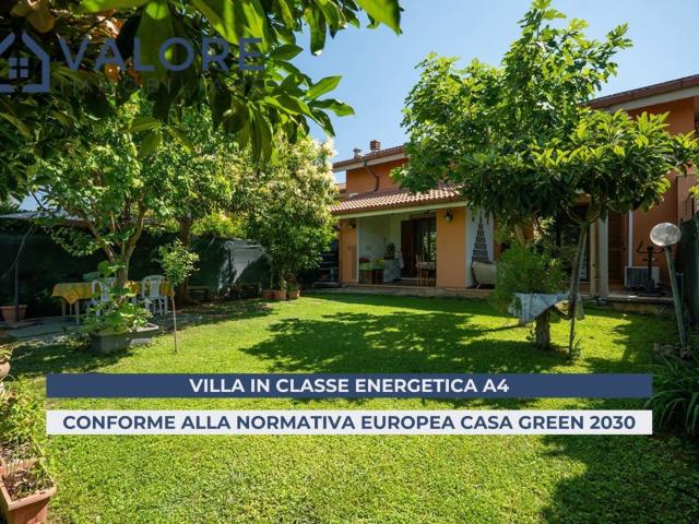 Case e ville in vendita di 140 m² in Via Genova, 18