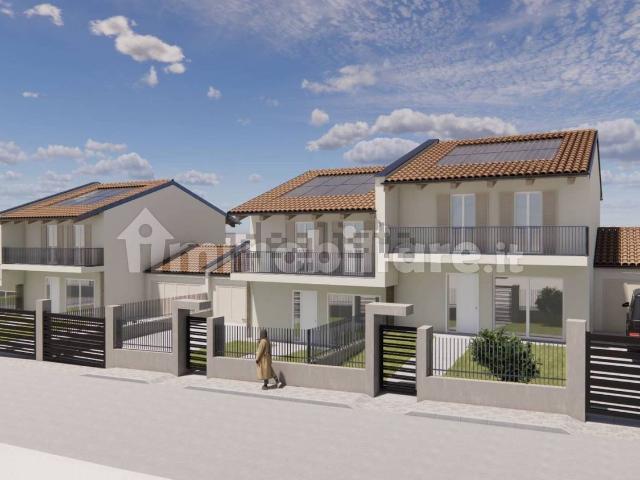 Case e ville in vendita di 140 m² in Via Don Andrea Botta