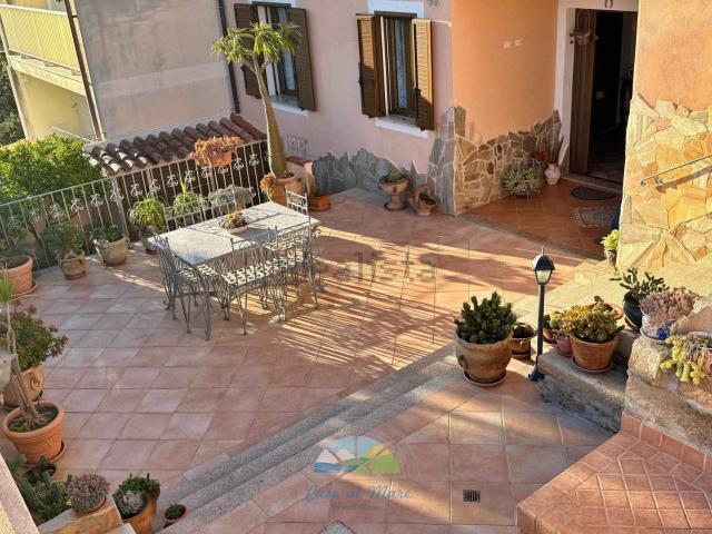 Case e ville in vendita di 140 m² in Via Italia