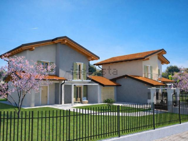 Case e ville in vendita di 140 m² in Via Monte Pigna