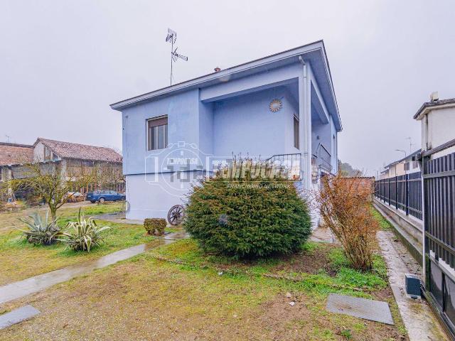 Case e ville in vendita di 140 m² in Via San Quirico, 15
